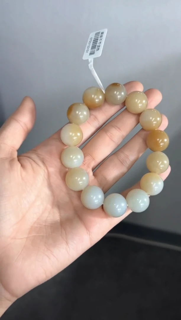 未镶嵌手串和田玉（糖玉）若羌微色差卡16s