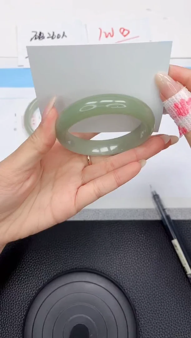 石英质玉手镯未镶嵌38-56