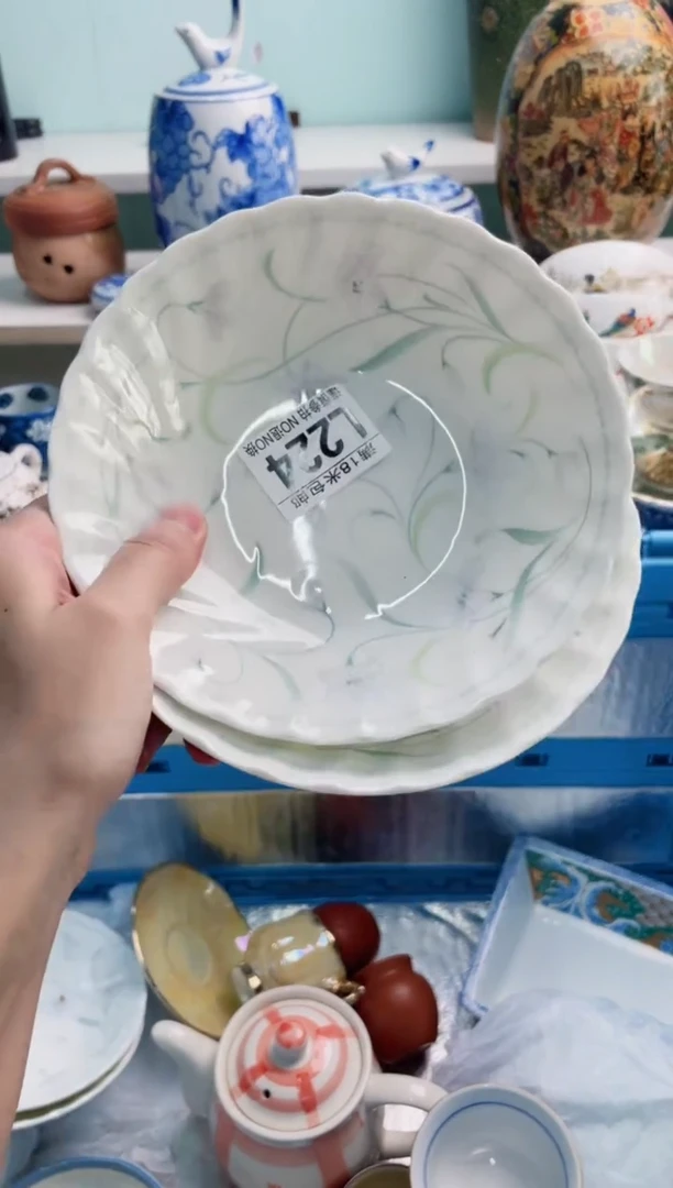 陶瓷l****?L224****