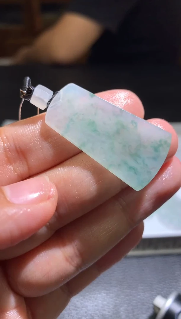 定制翡翠未镶嵌毛货