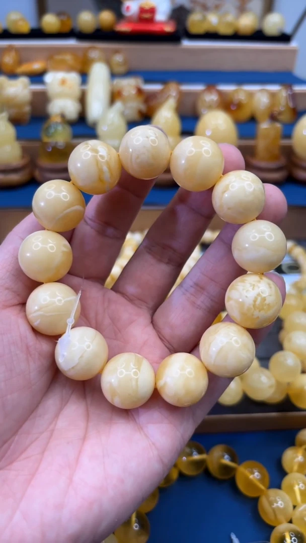 手串蜜蜡未镶嵌p71臻品蜜蜡俄料白花蜡 17+mm 40.32克