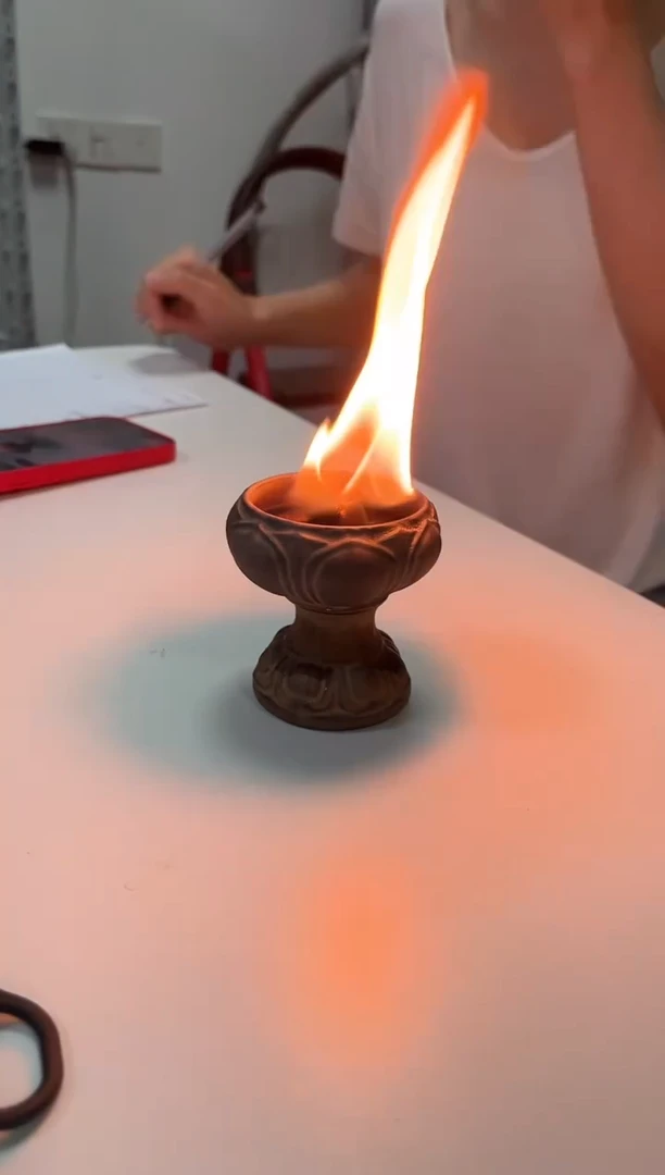 小油灯小油灯小油灯