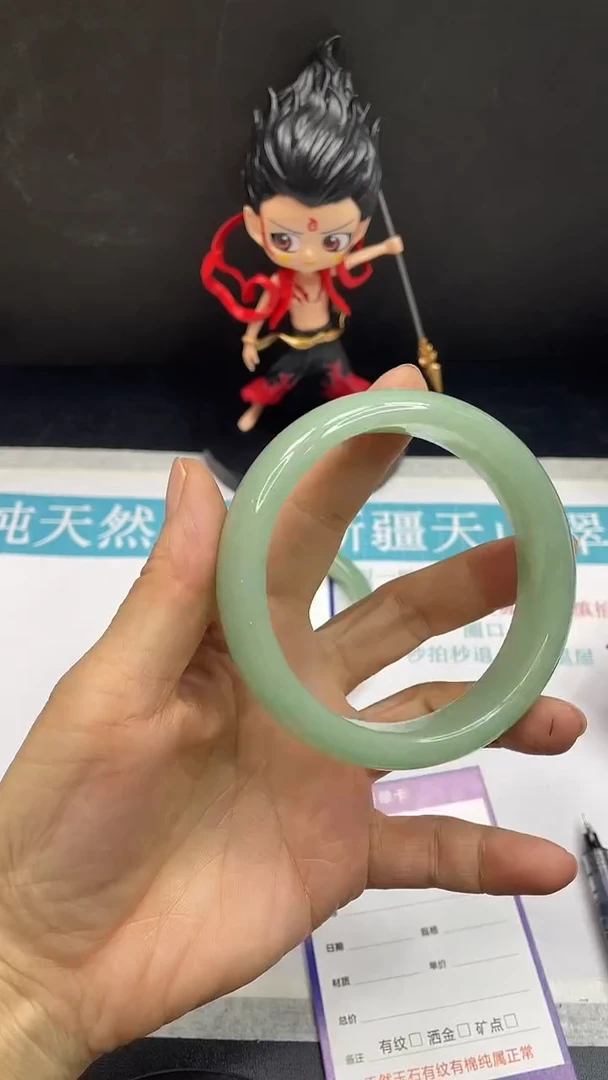 未镶嵌手镯石英质玉53