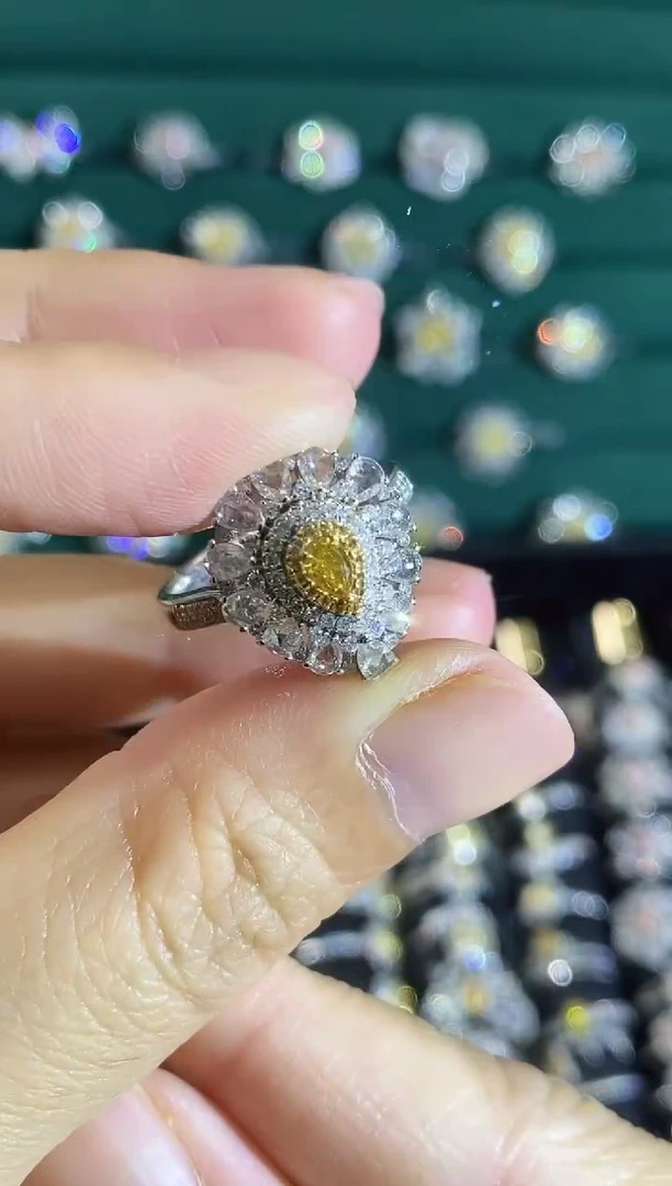 18K金镶嵌戒指钻石07