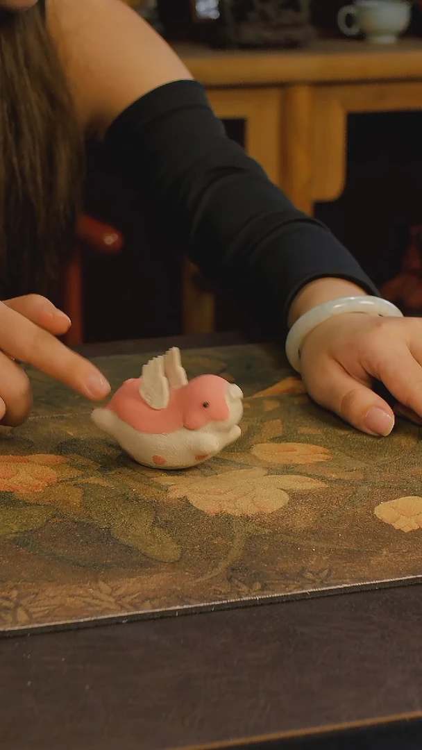 紫砂茶宠摇摇猪茶宠