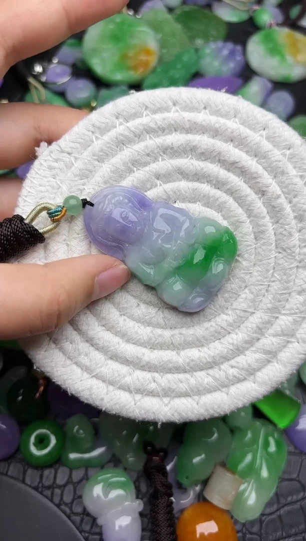 颈饰未镶嵌翡翠缅甸翡翠吊坠