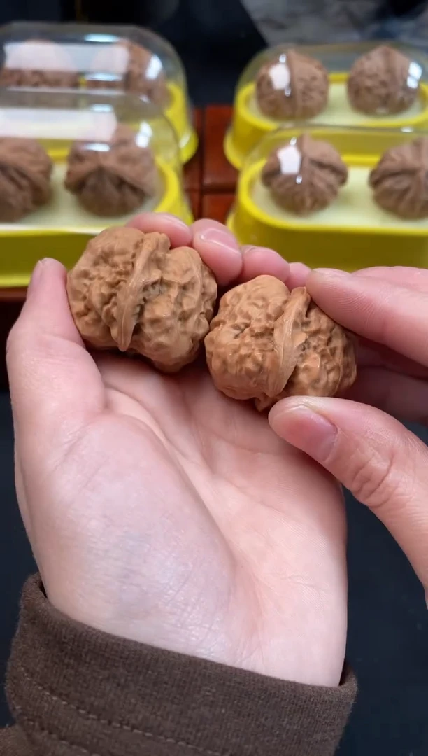 把件文玩核桃蛤蟆头34尺R205