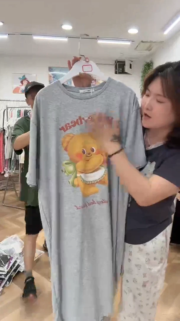 棉梨花睡裙150斤以下