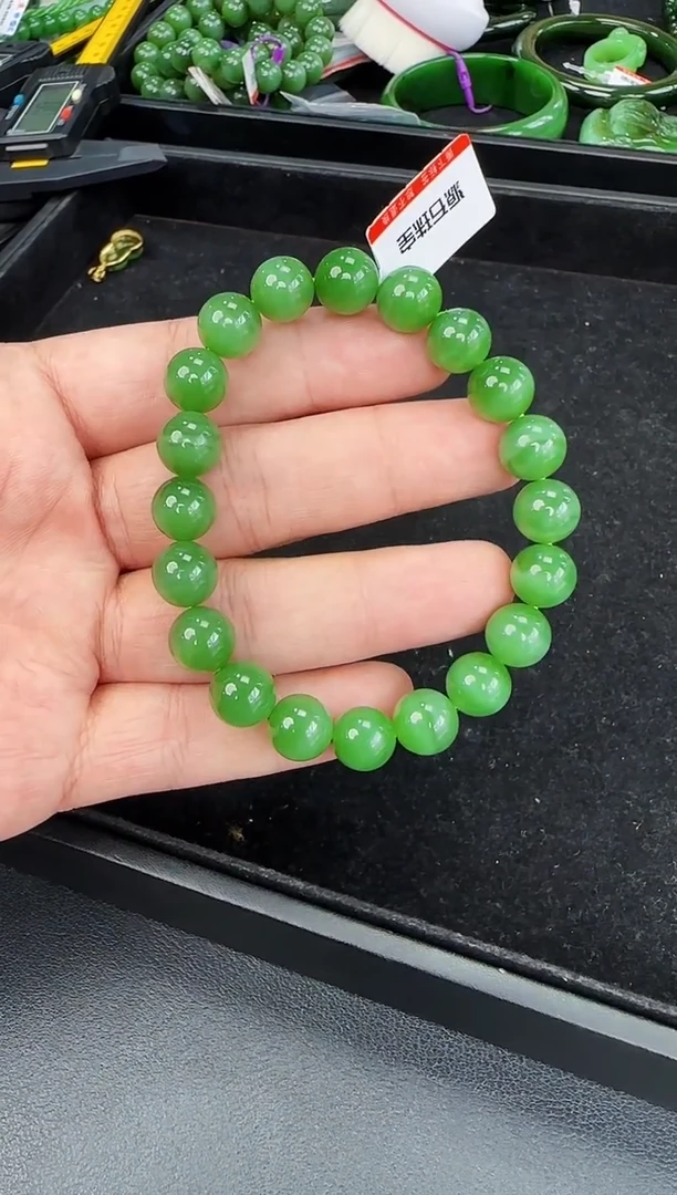 未镶嵌手串和田玉卡10左右多样性发一