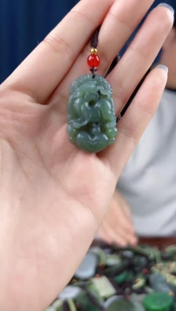 未镶嵌和田玉挂件拍一发一