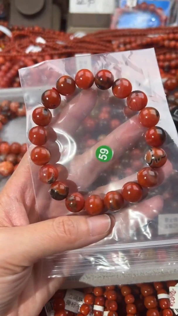 南红玛瑙手串未镶嵌11+