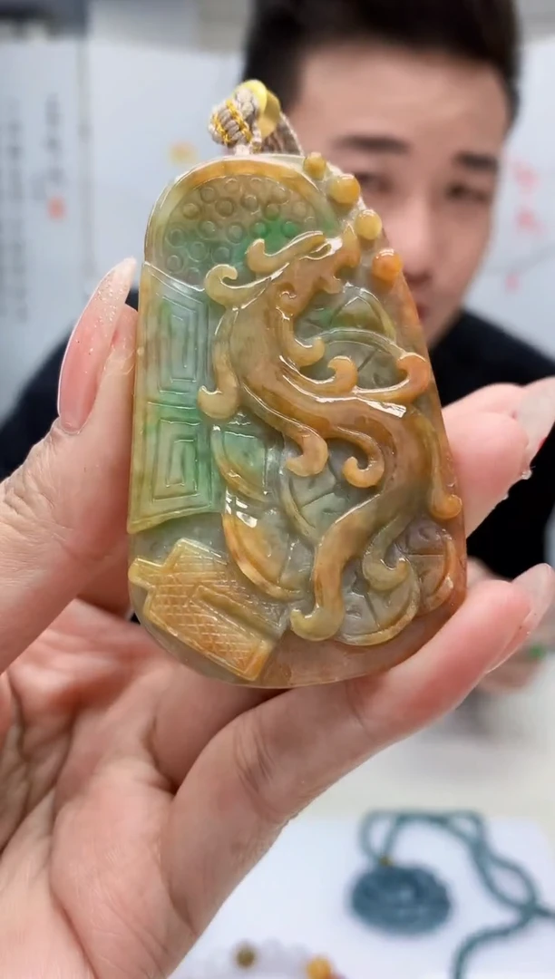 【闪购商品】定制翡翠未镶嵌4990MM-毛货挂件49