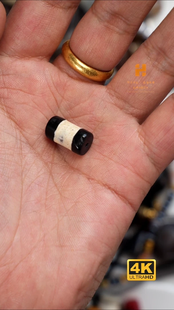玻璃颈饰琉璃珠子