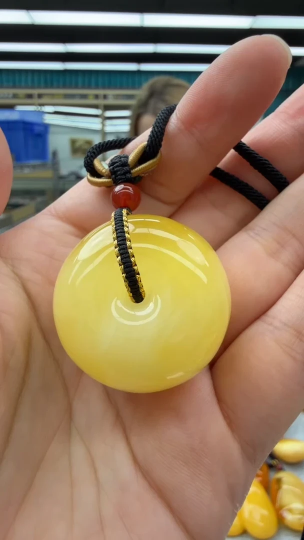 未镶嵌颈饰琥珀11秒拍号  假一陪三