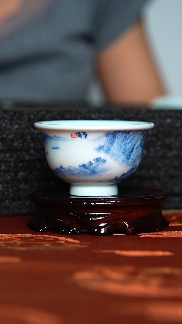兴怀堂青花手绘主人杯