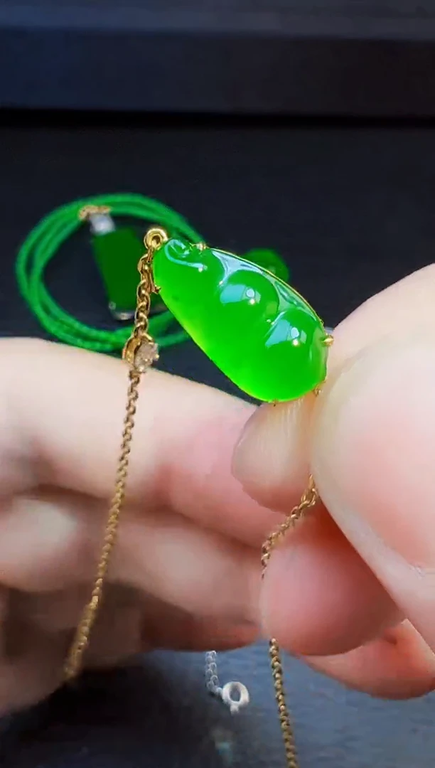 18K金镶嵌手链翡翠温*翡翠