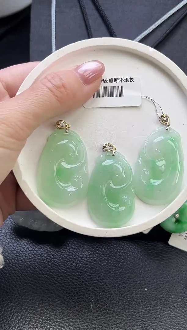 【闪购商品】翡翠颈饰18K金镶嵌YM1081-2如意多样性发一