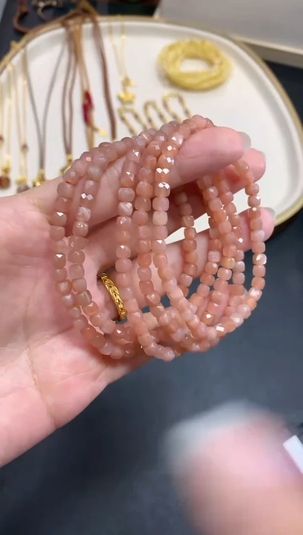 【闪购商品】长石玉手串（一把）合金Q308|59.9