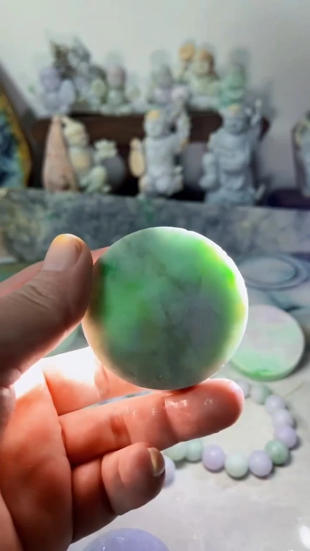 【闪购商品】翡翠吊坠(不含链)未镶嵌A28