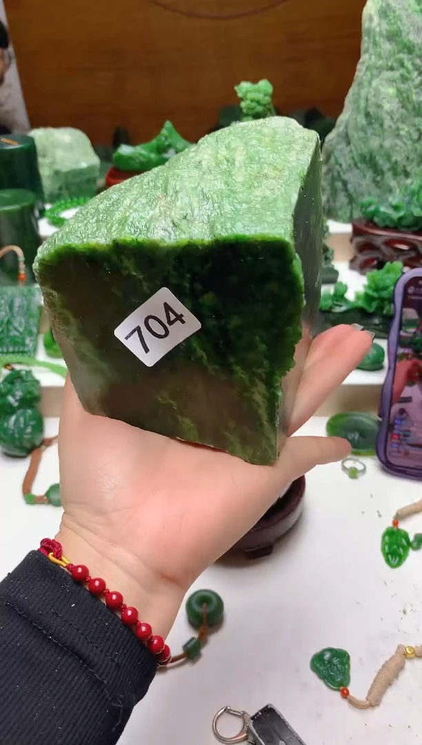 未镶嵌和田玉（碧玉）珠宝半成品1