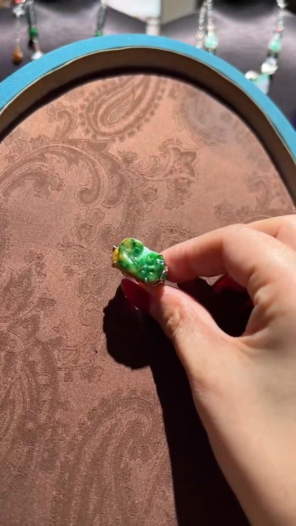 【闪购商品】翡翠戒指银S925镶嵌红翡绿翠 17号