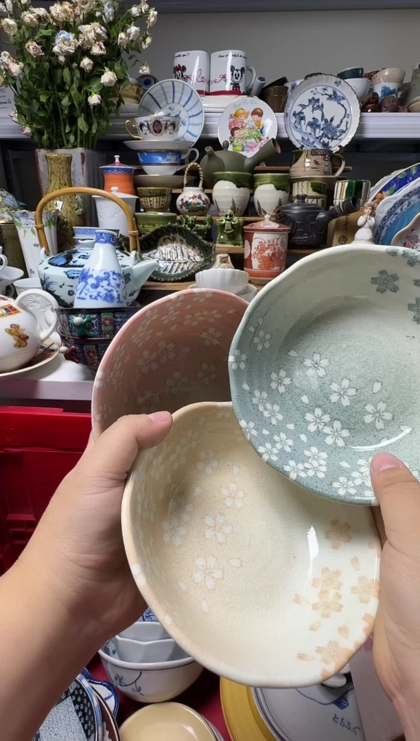 中古瓷器，默认微瑕-078，3个18米，好看漂亮的碗