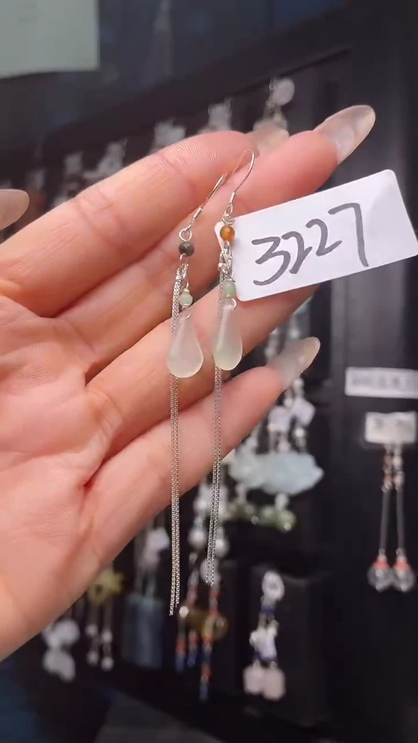 银S925镶嵌耳饰紫晶喜欢拍随机发