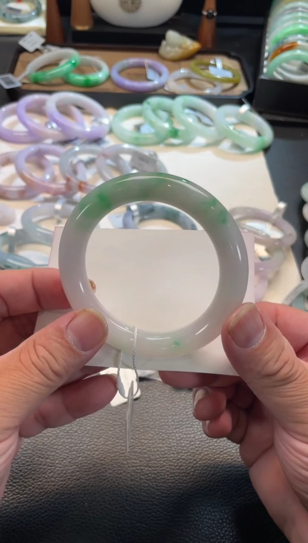 未镶嵌手镯翡翠139号 57圆条