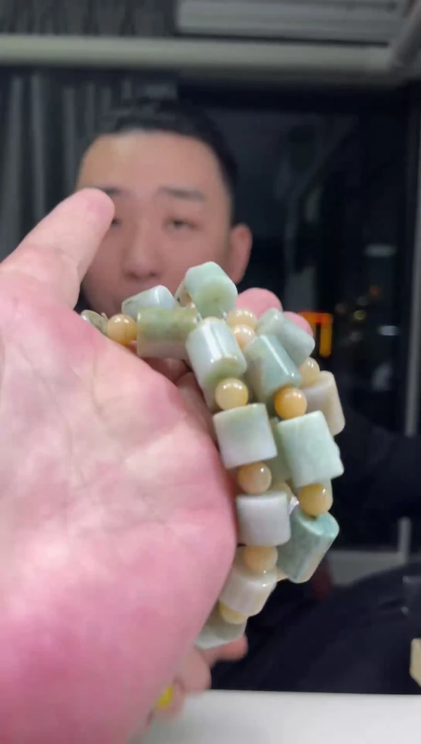 【闪购商品】翡翠手链未镶嵌天然翡翠(多样性发)手串