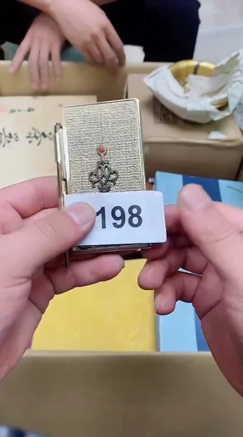 闯*洲军禾商贸行hahah
