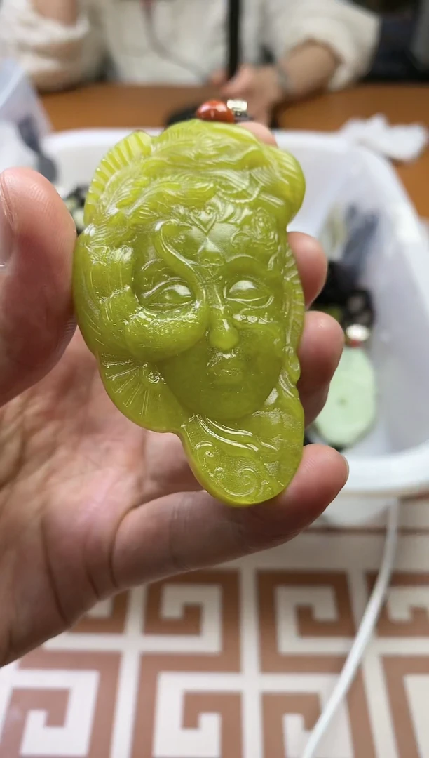 【闪购商品】蛇纹石玉其它未镶嵌多样性发货一个