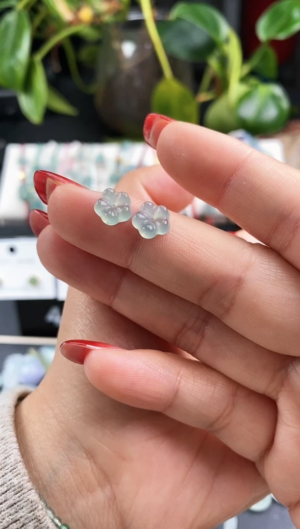 【闪购商品】翡翠戒指未镶嵌小花