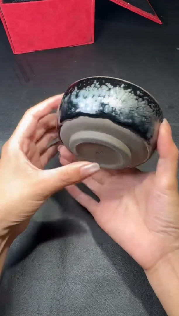 茶盏阙梅娇代表作黑牡丹105