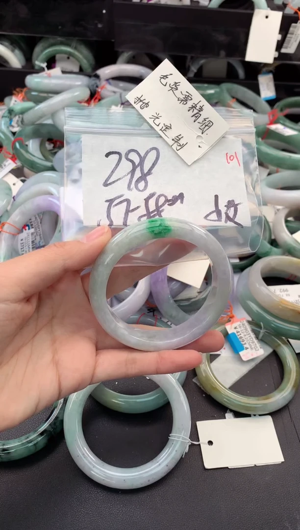 【闪购商品】定制翡翠未镶嵌毛货需精细抛光+多人