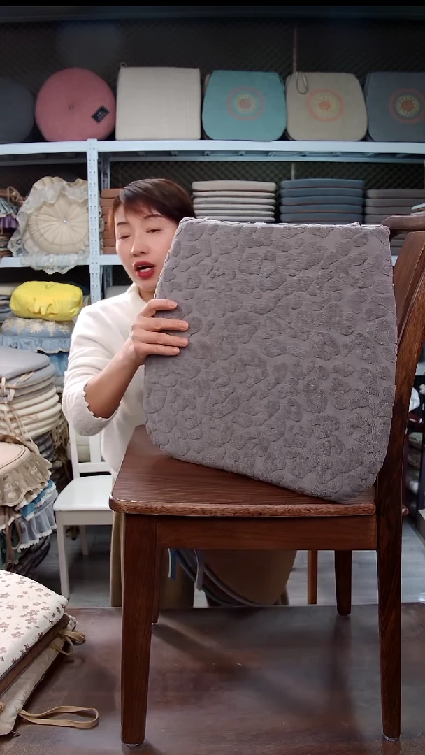 布石头记忆棉：灰色4个