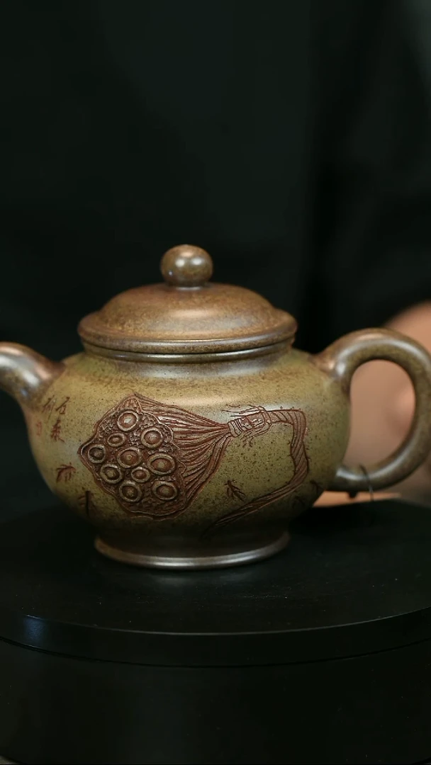 茶壶紫砂少**强H2214李琴段泥莲蓬大掇只