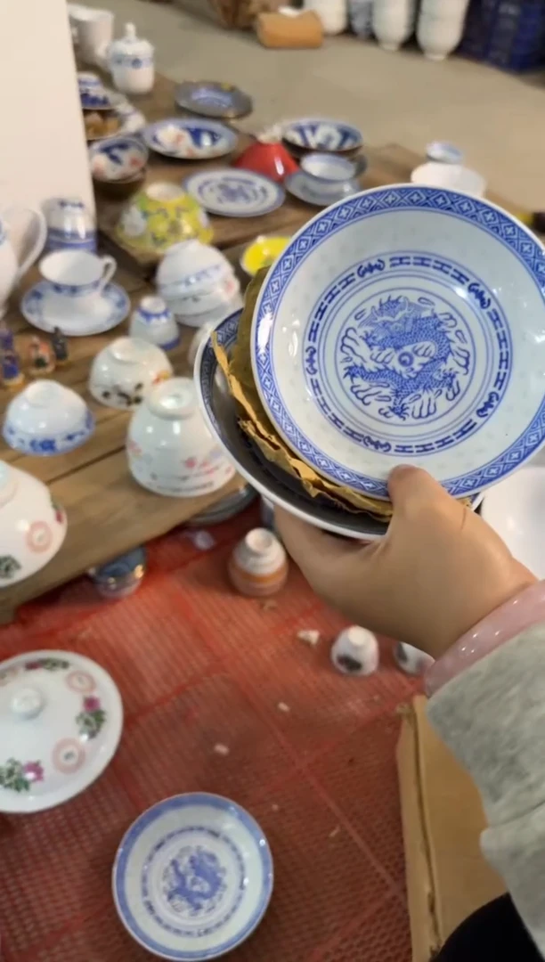 摆件Y***E两个玲珑小窝盘14厘米有瑕请慎拍