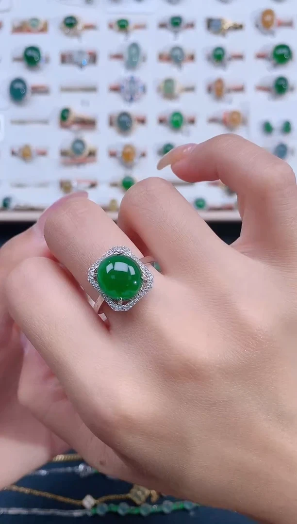 翡翠戒指银S925镶嵌天然翡翠