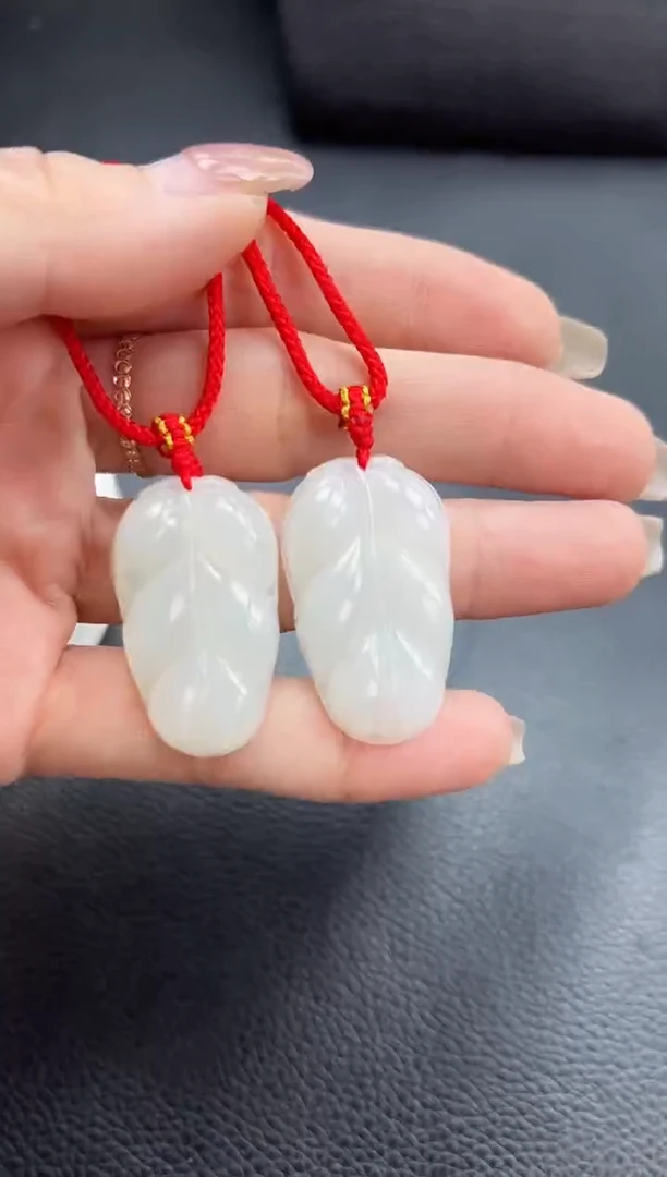 【闪购商品】翡翠颈饰未镶嵌YM1044-3 叶子多样性发一