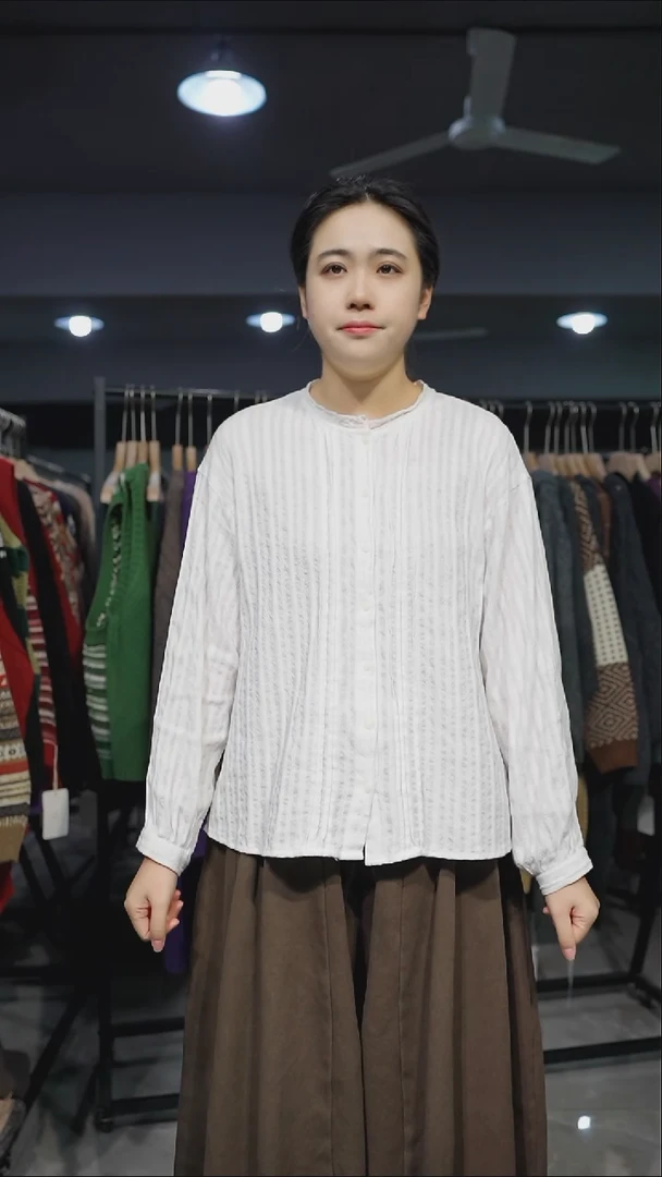 佳佳家圆领刺绣白色衬衫女士百搭