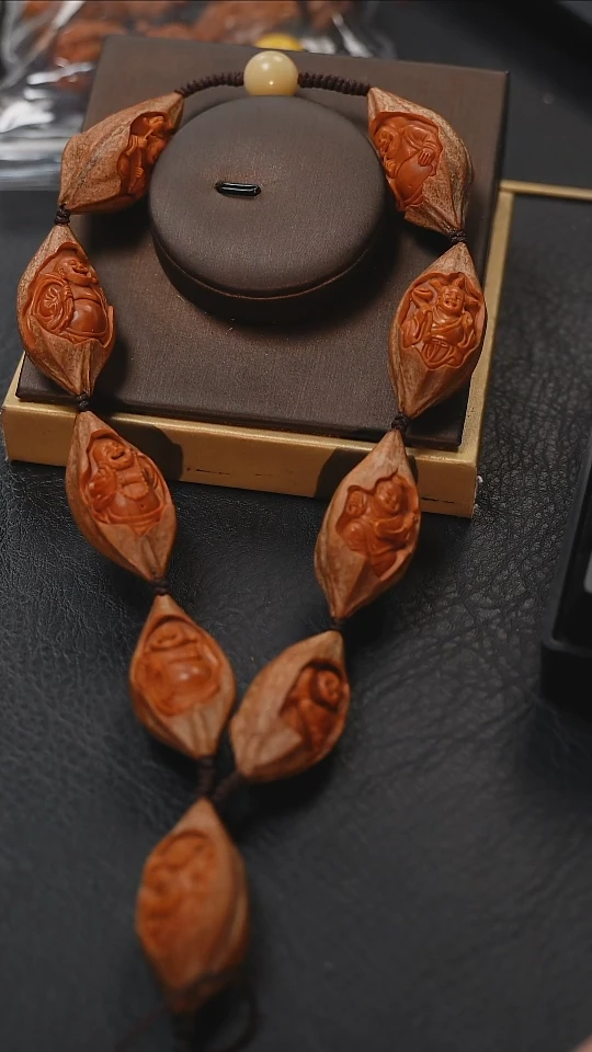 【闪购商品】橄榄核吊坠 梦梦精品核雕