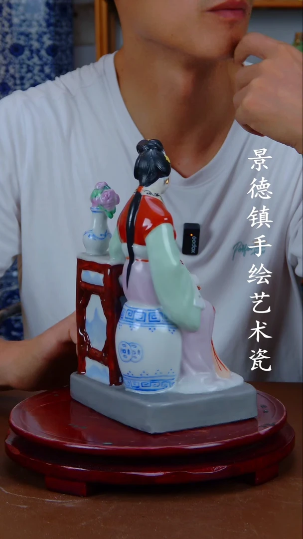 现代景德镇手工手绘陶瓷摆件69