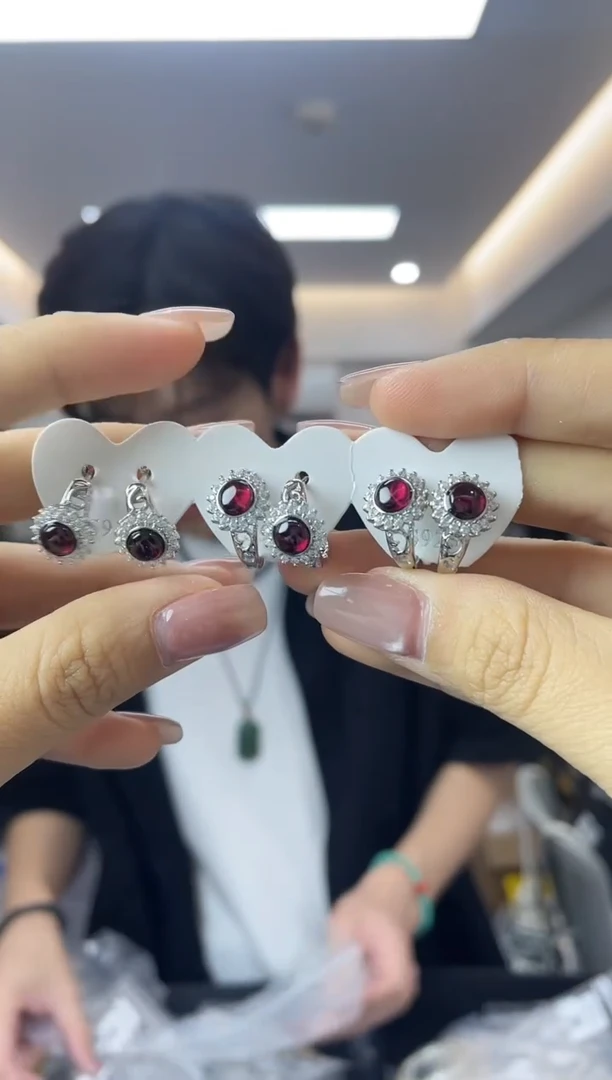 石榴石·未镶嵌多样性一件发货