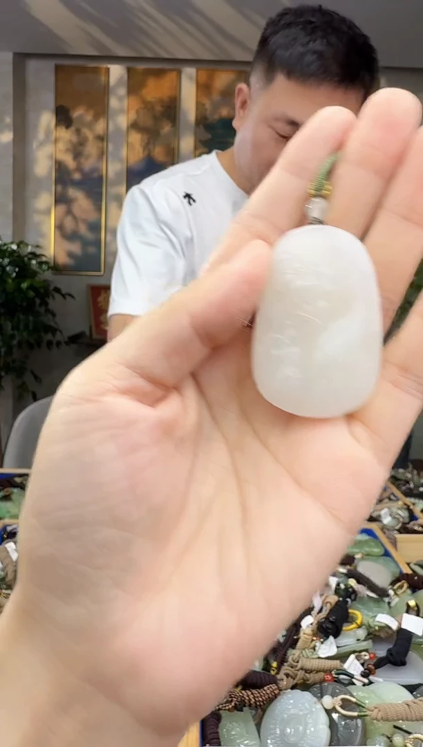 未镶嵌和田玉挂件拍一发一