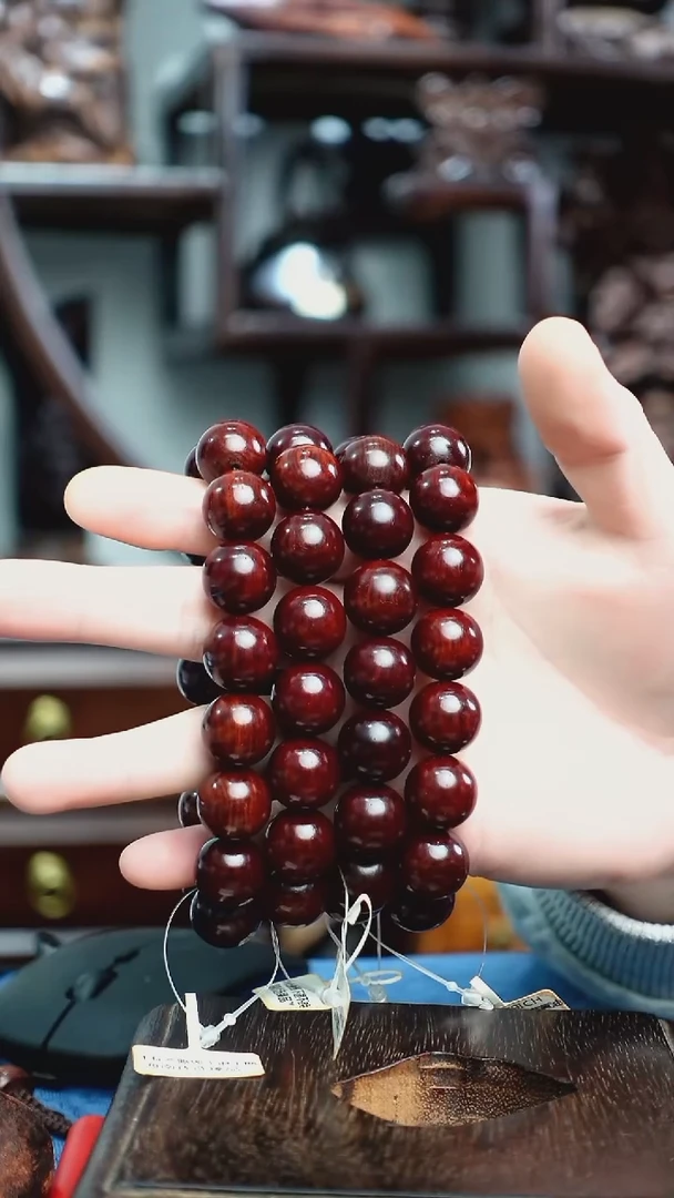 木本降真香红降花梨公1.5鸽血红手串33g