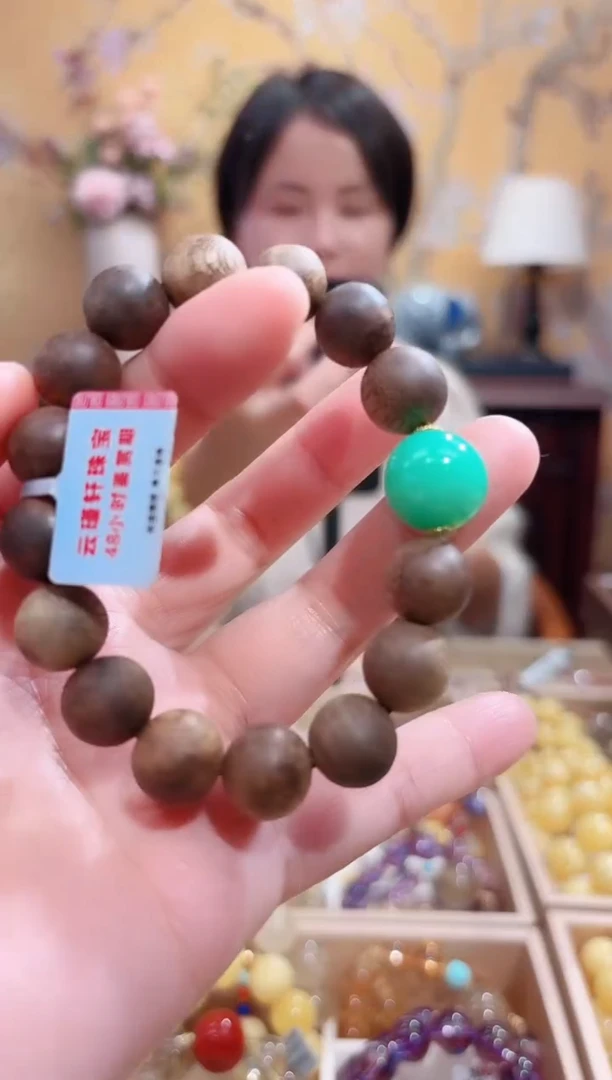 未镶嵌手链石英质玉设计款手串