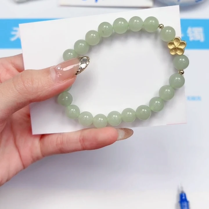 东陵玉手串 卡8MM大小圆珠松紧手串