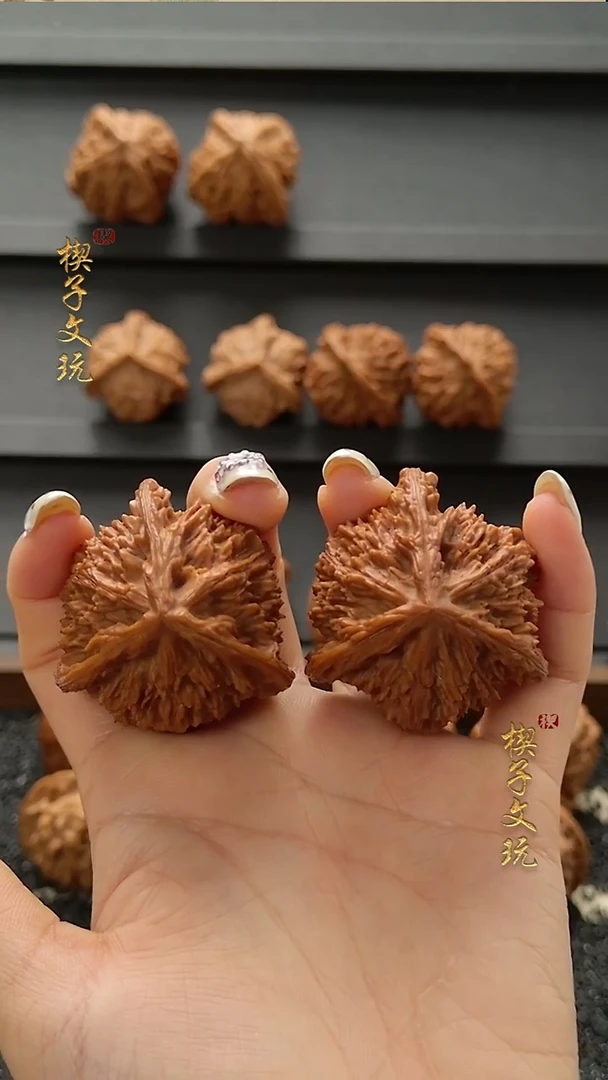 把件文玩核桃流星雨奔转圈40+ 高39.6（已手工打底）
