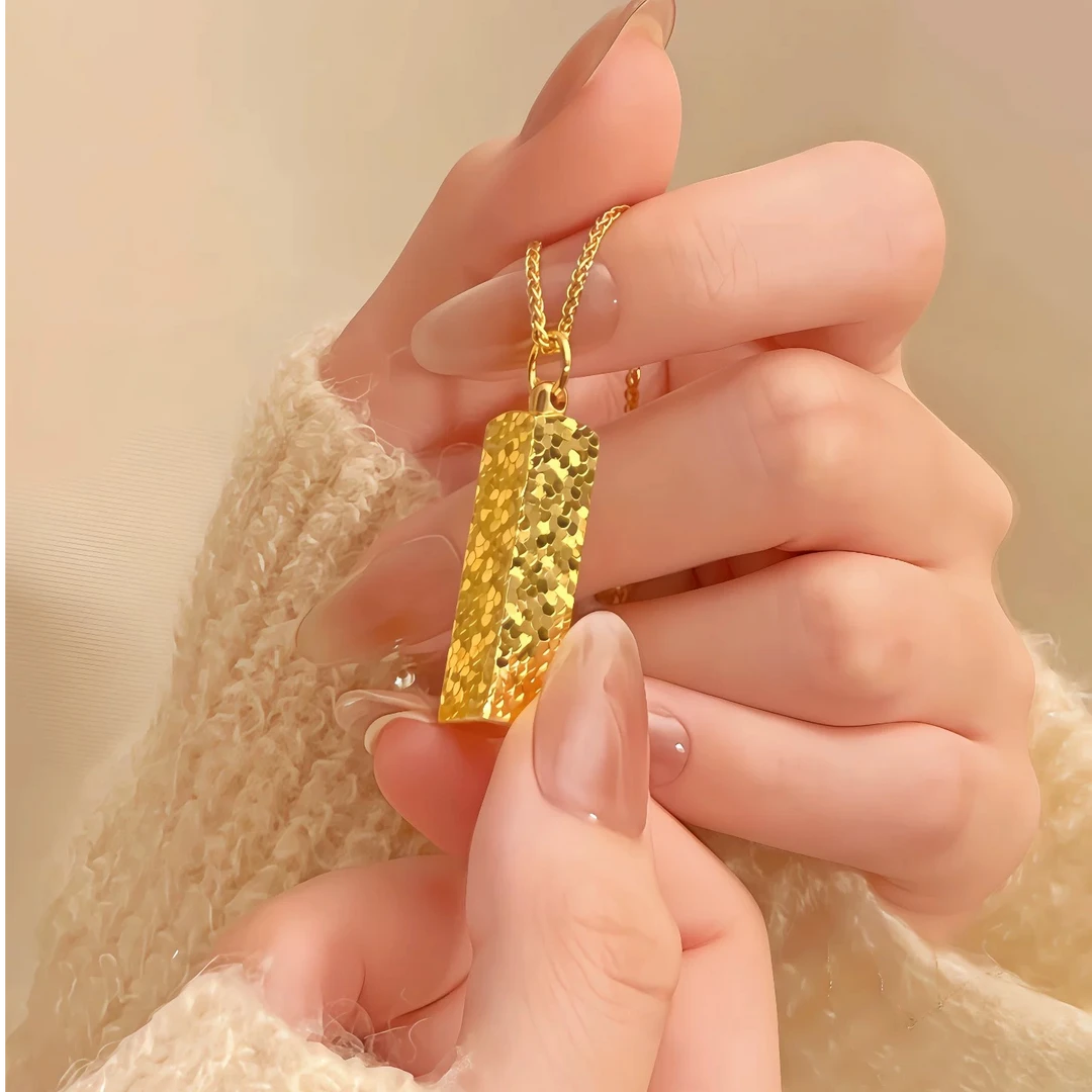 铜合金吊坠 四方来财金色链子精致项链挂坠四方来财吊坠购买