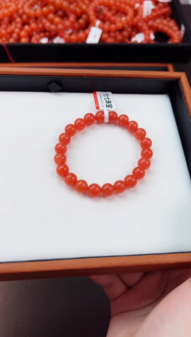 【闪购商品】南红玛瑙手串未镶嵌滴水洞亮光高品8+一条